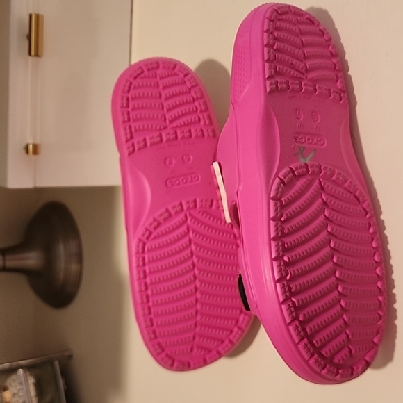 Crocs - Picture 3 of 4